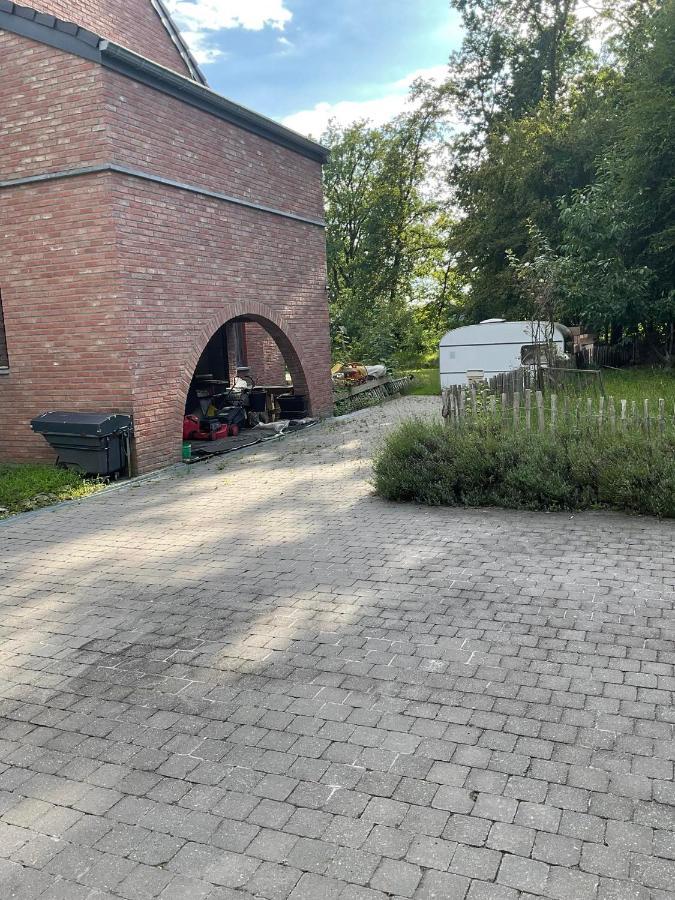 Le Petit Parc Lejlighed Wavre Eksteriør billede